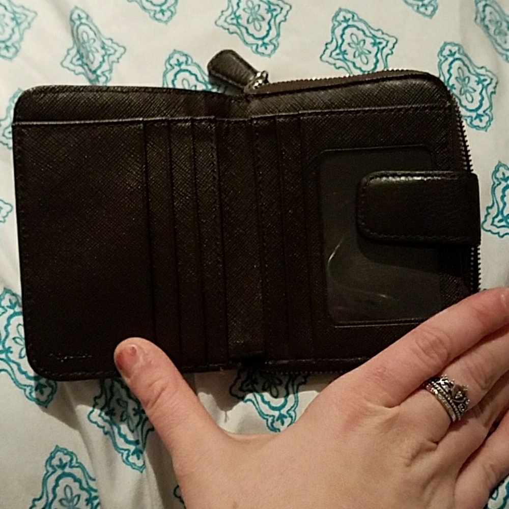 Wallet - Picture 2 of 3